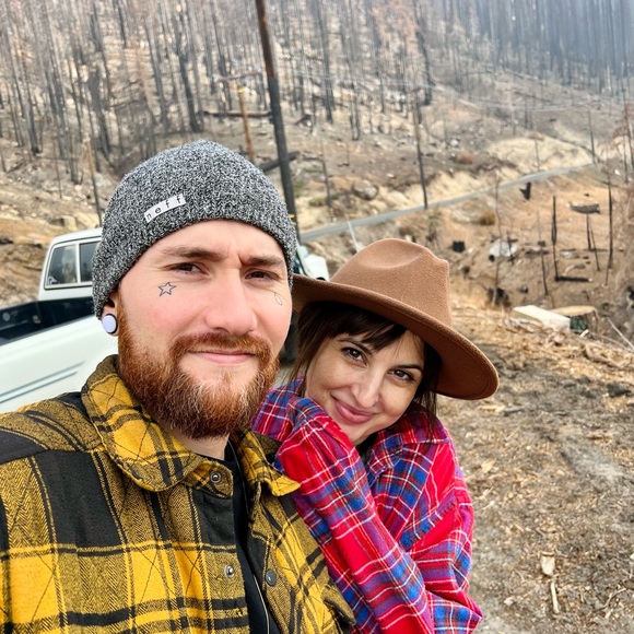 Meet your Posher, Aaron - Picture 2 of 3